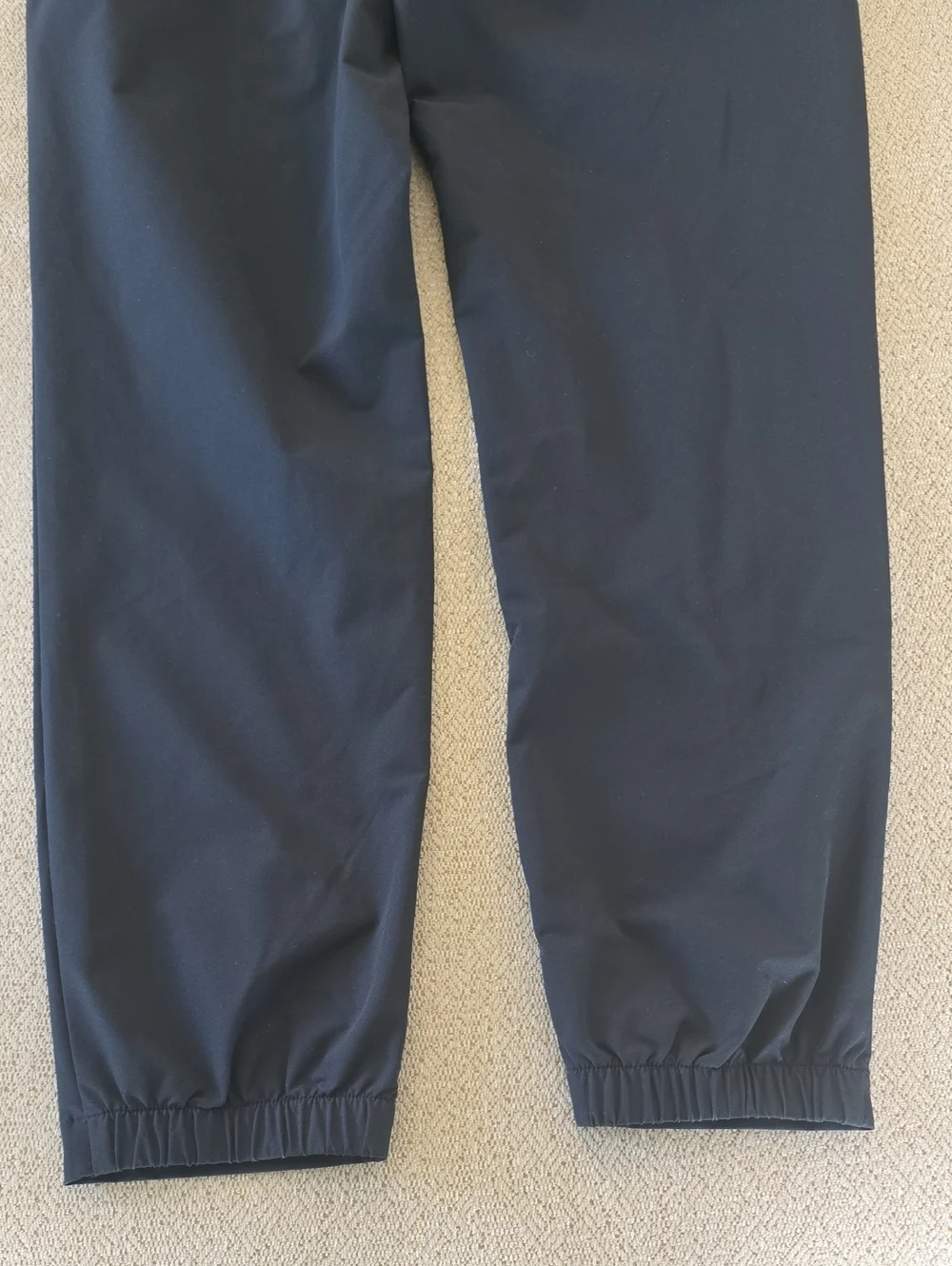 Banana Republic Black Casua Lightweightl Pants - Size 36